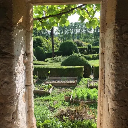 La Cour Du Liege-charming Renovated Country Estate 乡村民宿 *