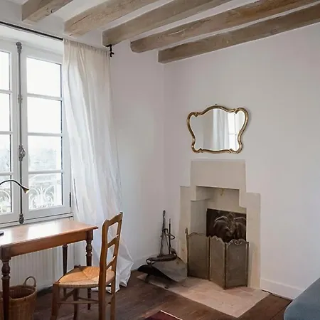 La Cour Du Liege-charming Renovated Country Estate Casa de Campo Clefs