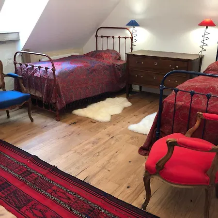 La Cour Du Liege-charming Renovated Country Estate Casa de Campo